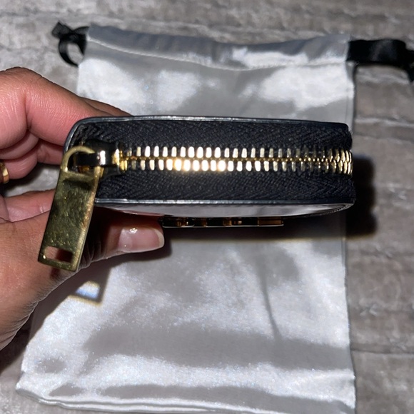 YSL Preloved card holder excellent condition color burgundy - Picture 3 of 12